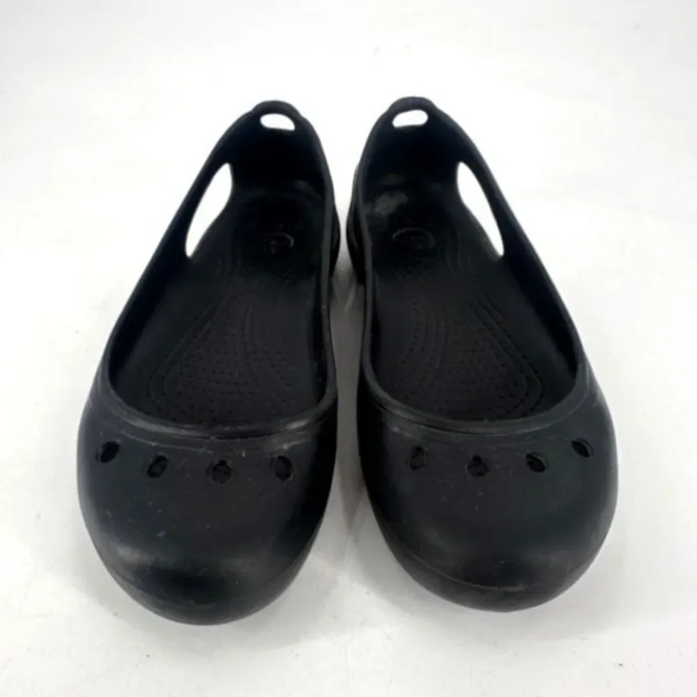Crocs Women’s Kadee Slip On Ballet‎ Flats Size 7 Shoes Cut Out Vented Black